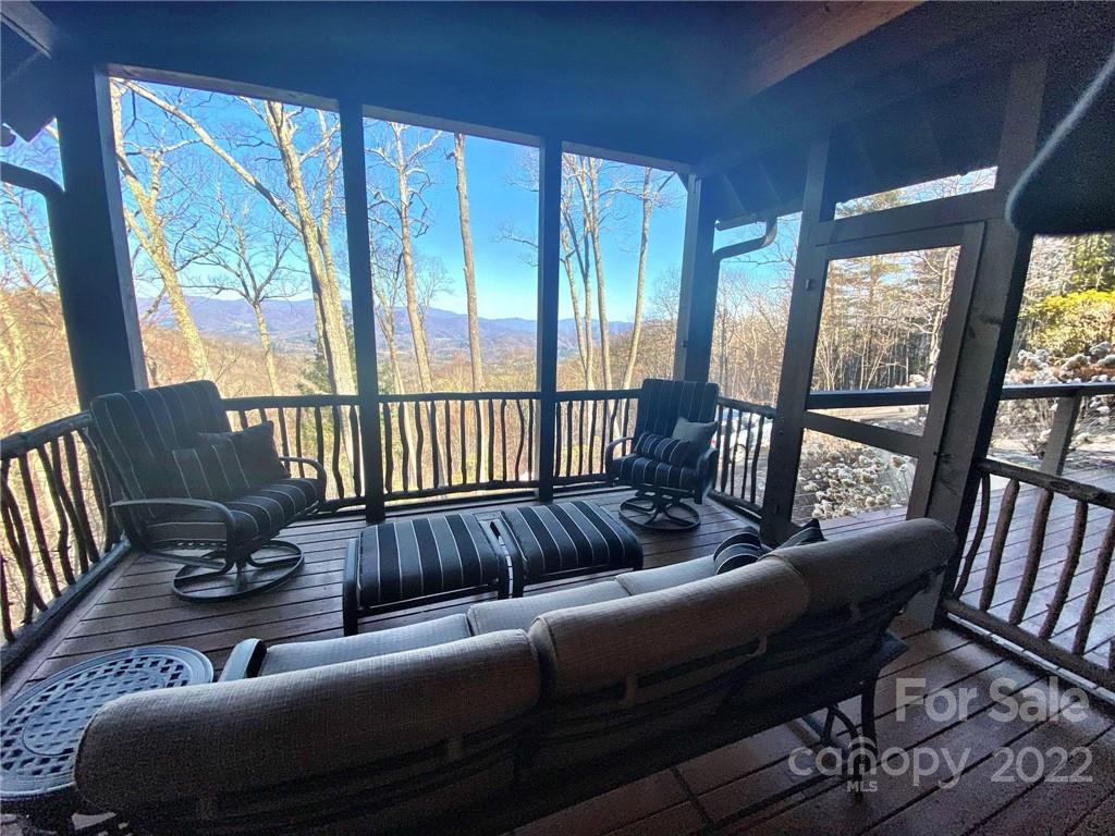 11 Stoney Ridge Lane Burnsville NC 28714