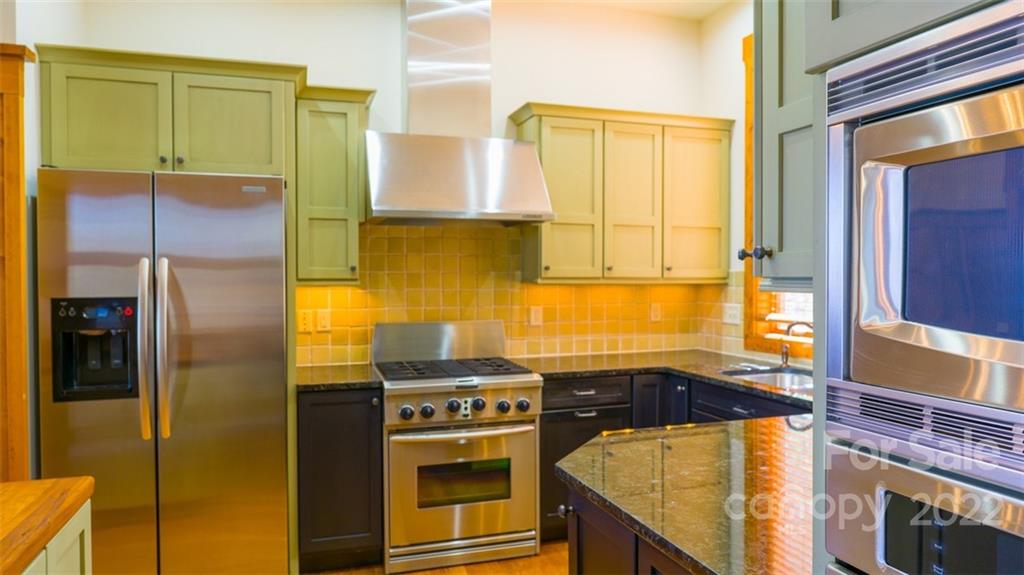 11 Stoney Ridge Lane Burnsville NC 28714