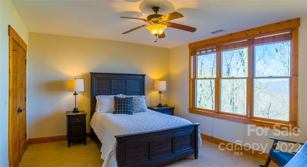 11 Stoney Ridge Lane Burnsville NC 28714