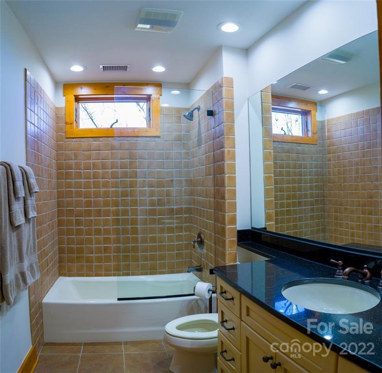 11 Stoney Ridge Lane Burnsville NC 28714