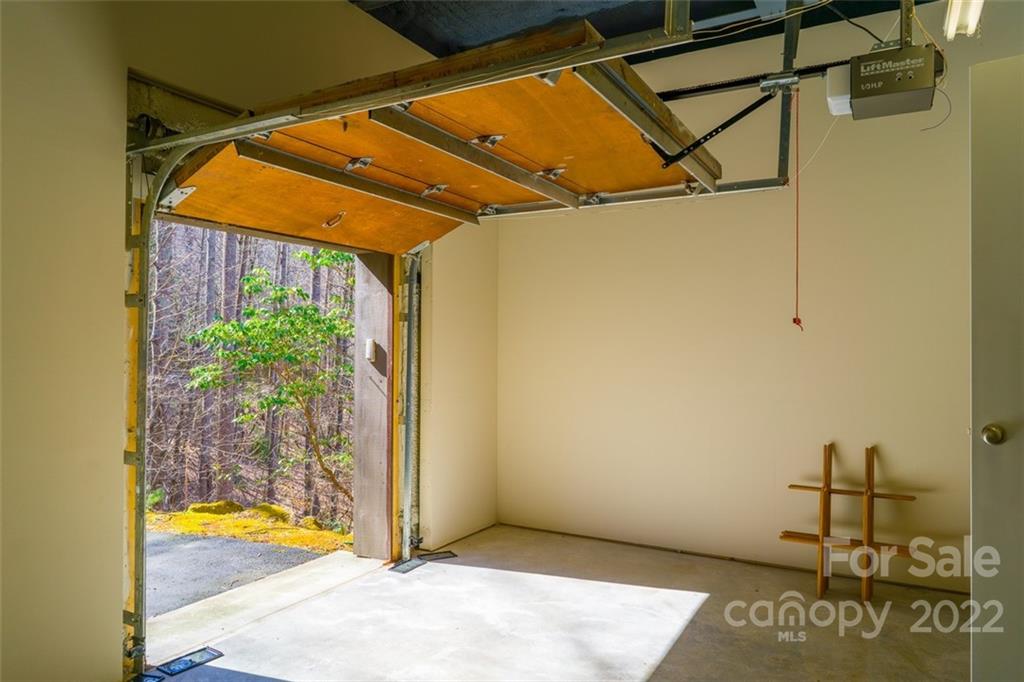 11 Stoney Ridge Lane Burnsville NC 28714