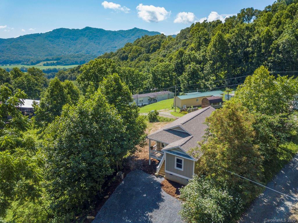37 Lookout Lane Waynesville NC 28785