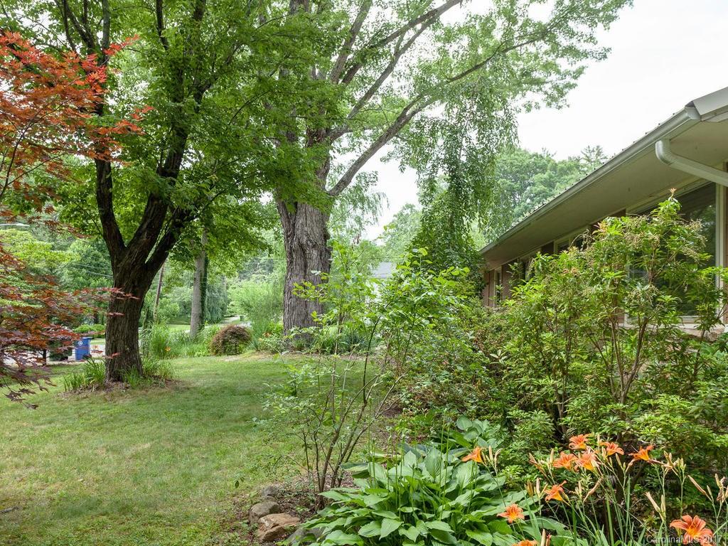 71 Linden Street Arden NC 28704