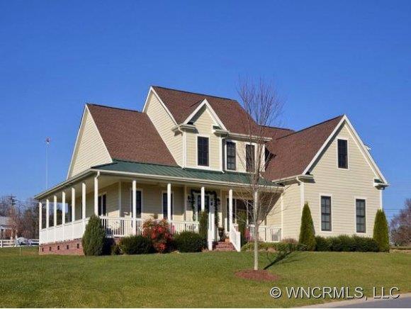 15 Rockbridge Road Mills River NC 28759