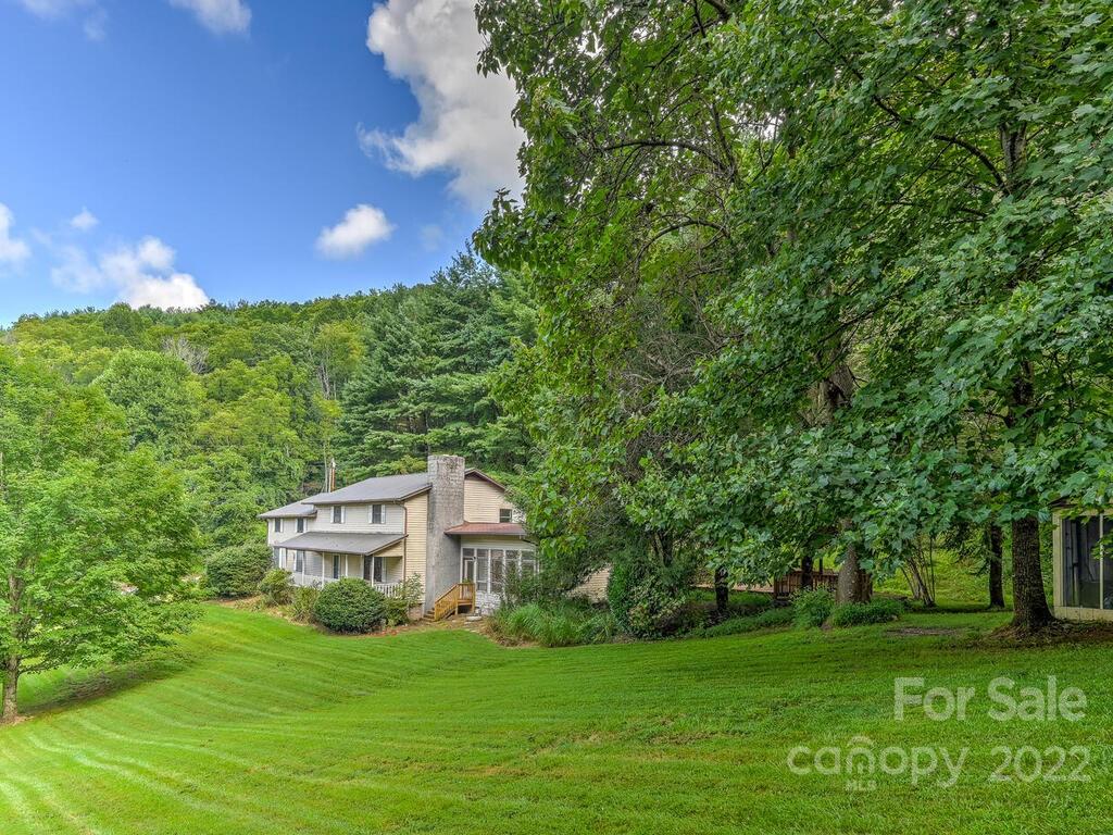 292 Green Meadow Lane Mars Hill NC 28754