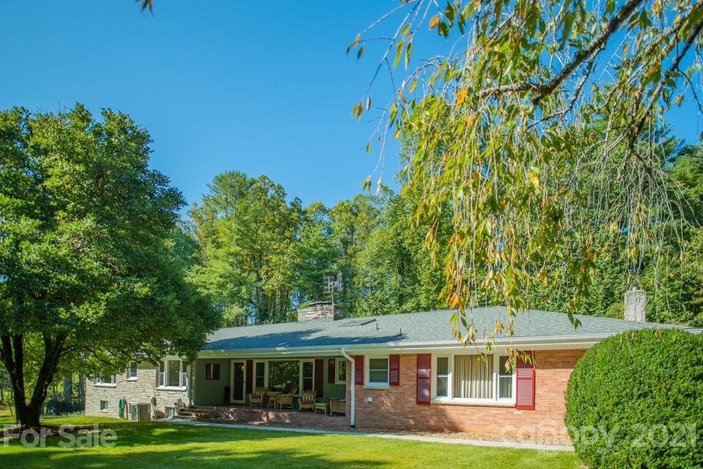 101 Paula Place Flat Rock NC 28731