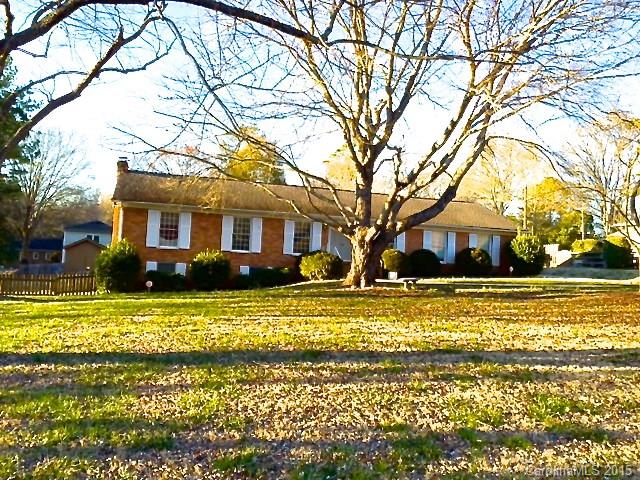 7112 Carosan Lane Charlotte NC 28270
