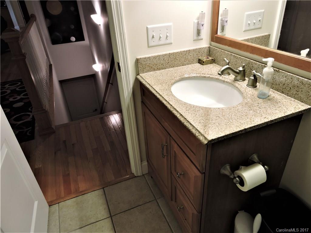 22 Birdsong Lane Candler NC 28715