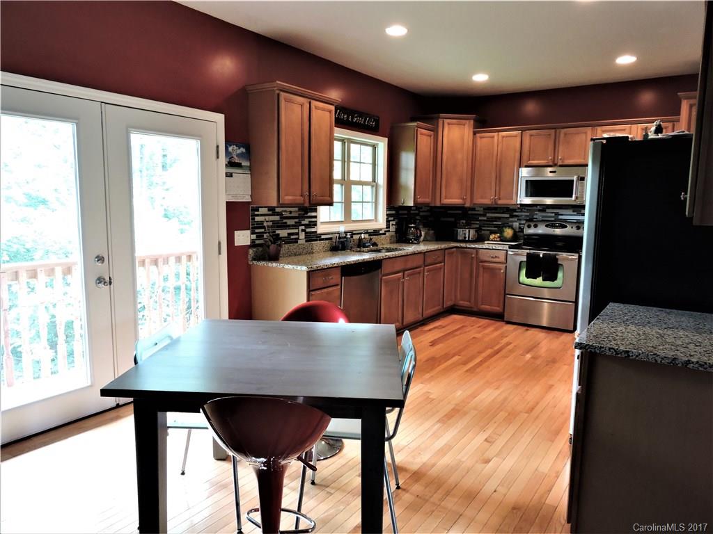 22 Birdsong Lane Candler NC 28715