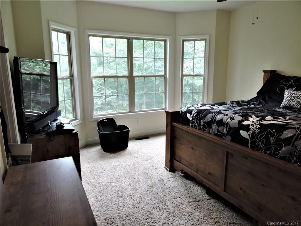 22 Birdsong Lane Candler NC 28715