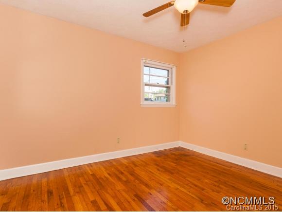 8 Melody Lane Asheville NC 28803