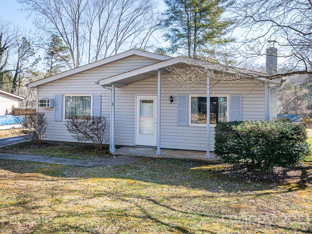 9 Kilkenny Drive Asheville NC 28806