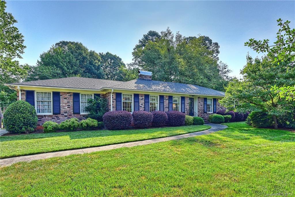 6427 Burlwood Road Charlotte NC 28211