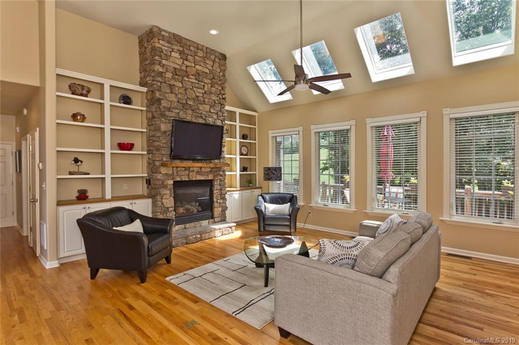 30 Fairway View Drive Weaverville NC 28787
