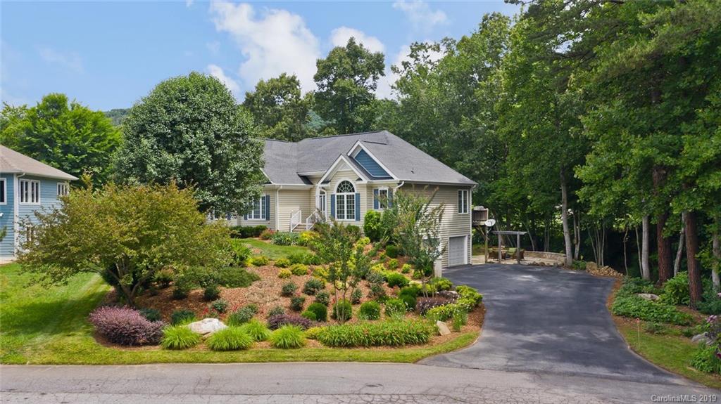 30 Fairway View Drive Weaverville NC 28787