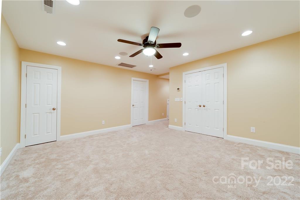 4831 Truscott Road Charlotte NC 28226