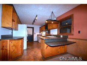 314 Cold Spring Road Burnsville NC 28714