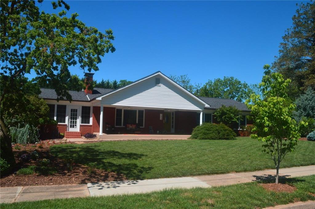 164 2nd Street Sw Taylorsville NC 28681