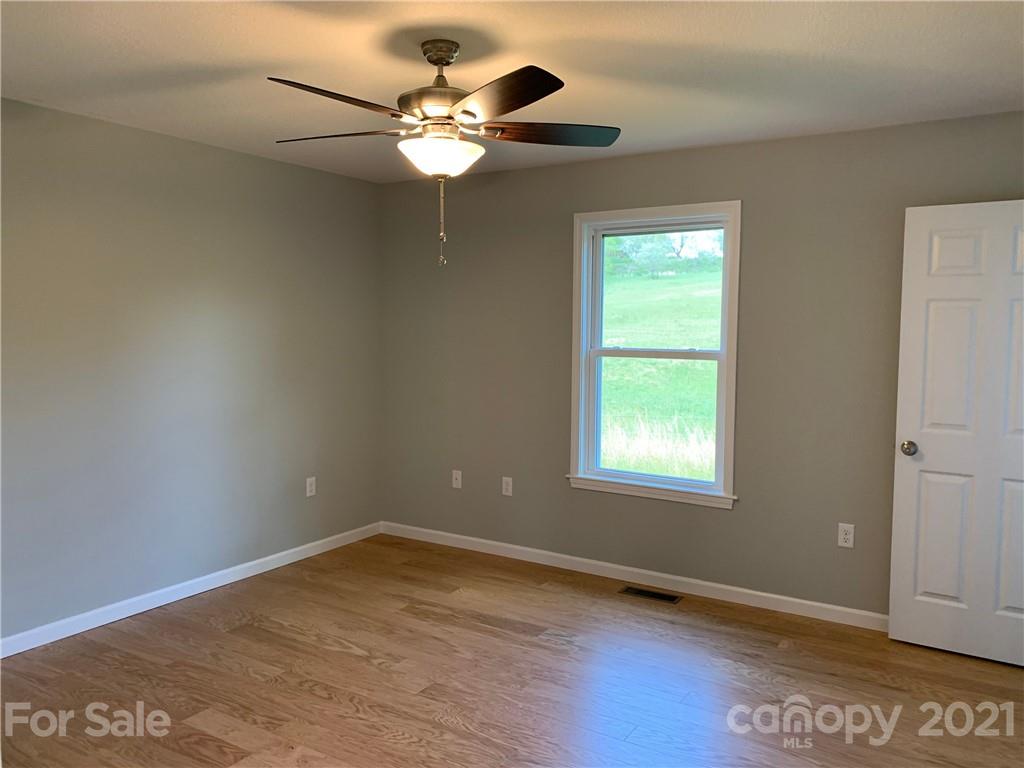 24 Westmore Drive Asheville NC 28806