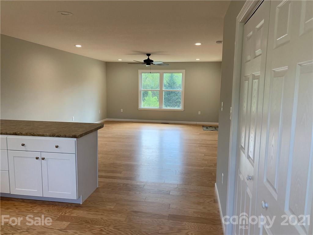 24 Westmore Drive Asheville NC 28806