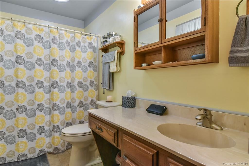 134 Terrace Drive Weaverville NC 28787