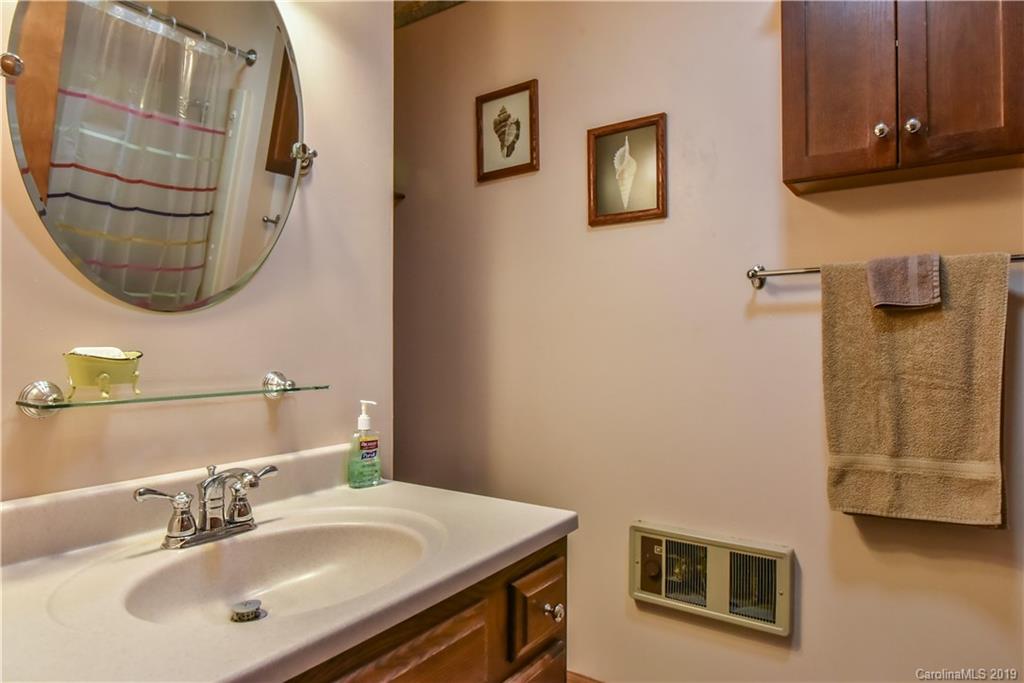 134 Terrace Drive Weaverville NC 28787