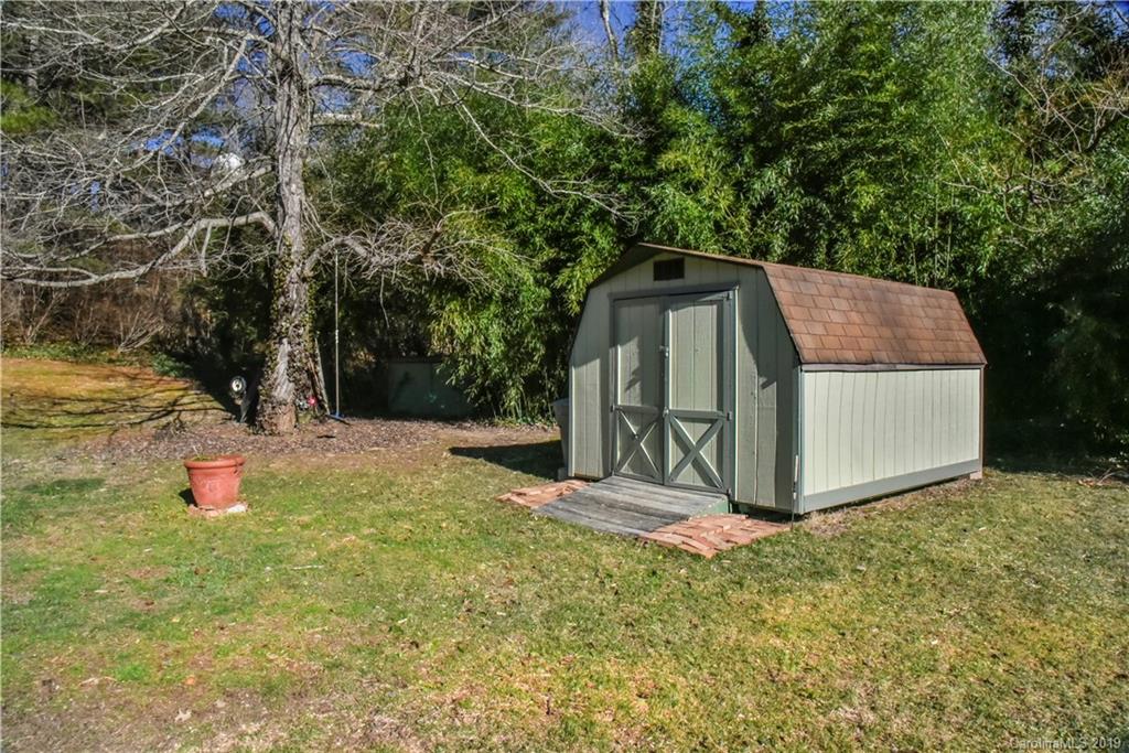 134 Terrace Drive Weaverville NC 28787