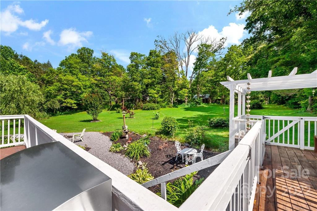 111 Rainbow Lane Black Mountain NC 28711