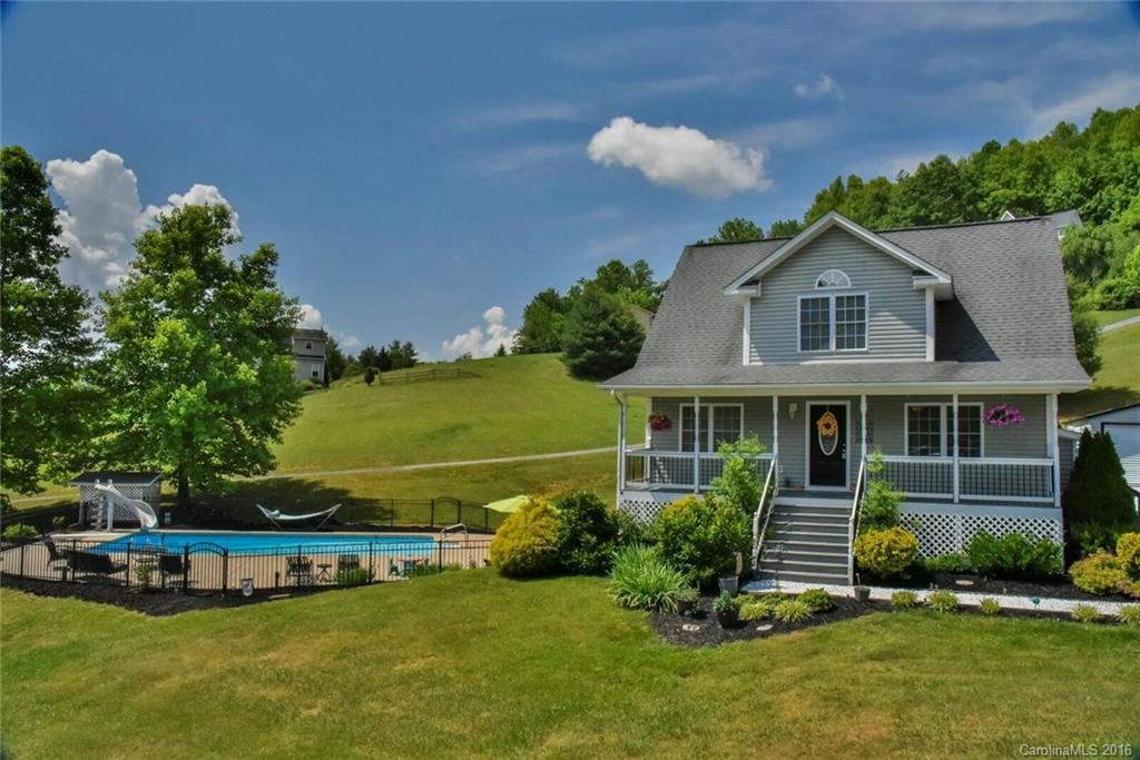 10 Apple Tree Way Asheville NC 28805