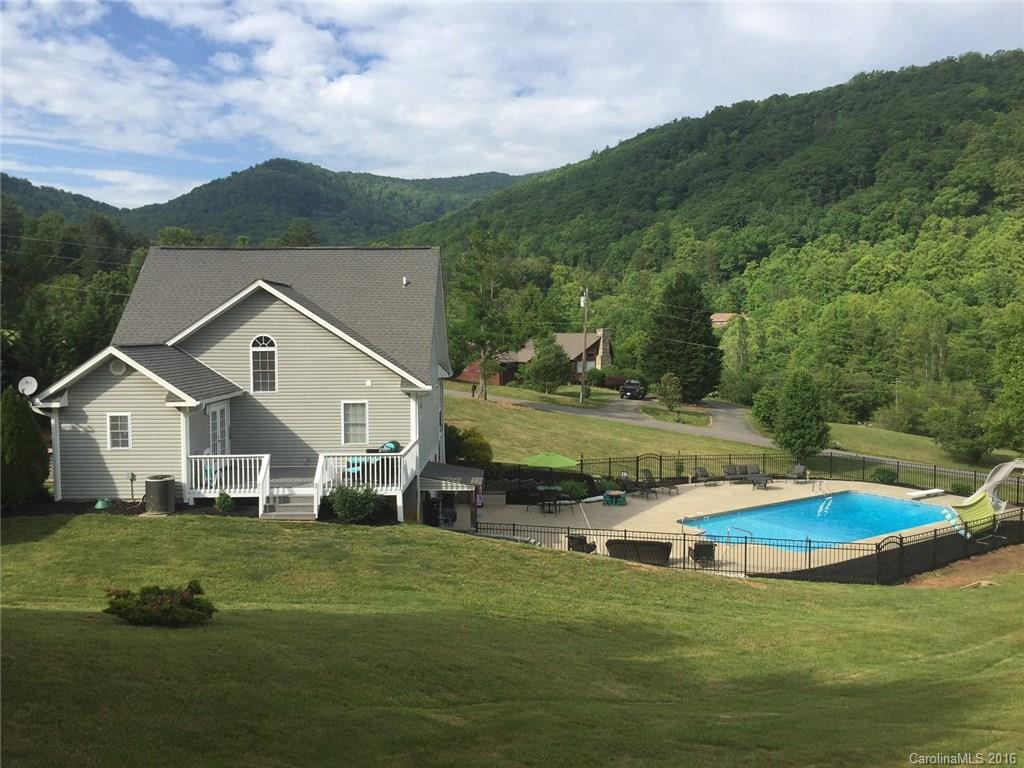 10 Apple Tree Way Asheville NC 28805