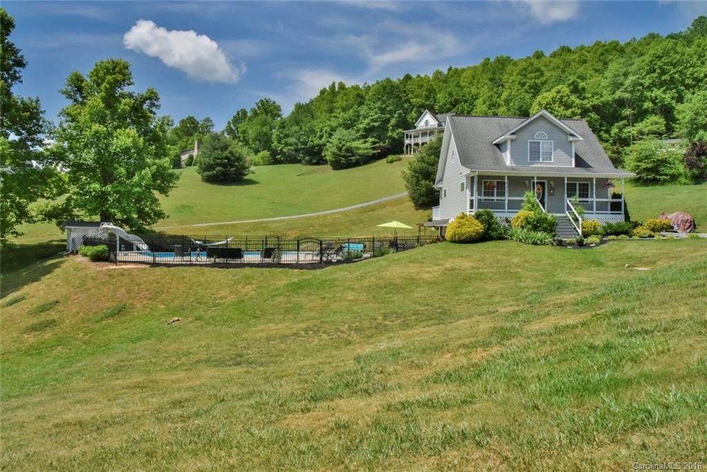 10 Apple Tree Way Asheville NC 28805