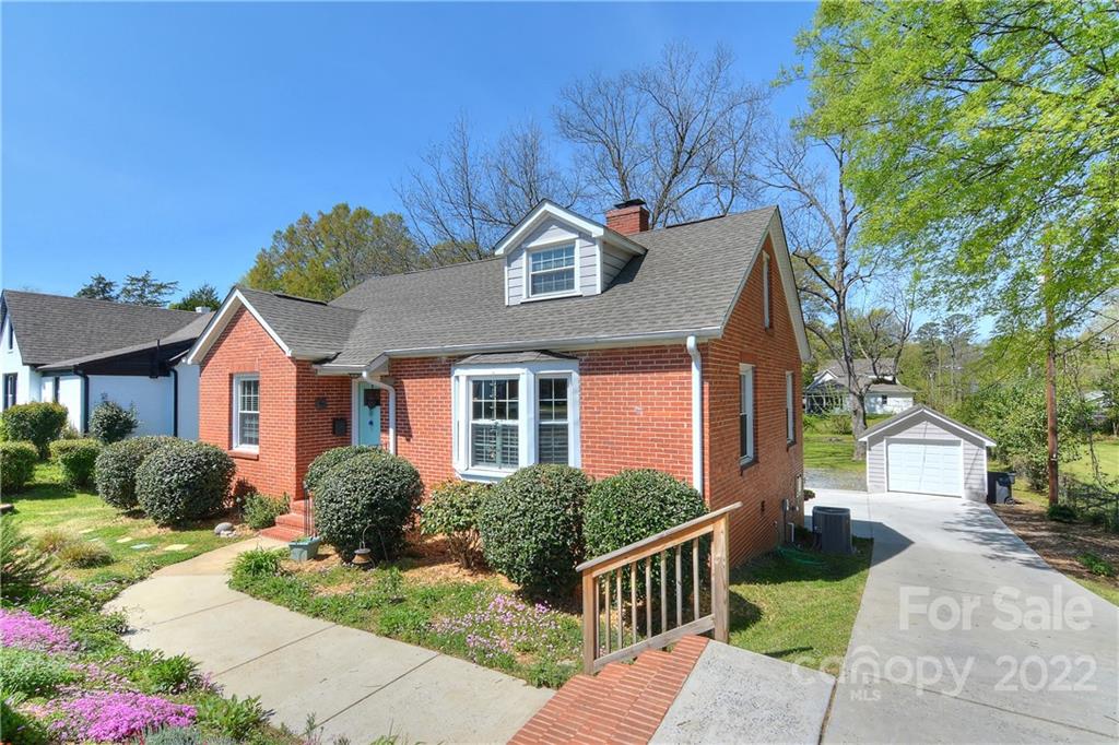 3622 Eastway Drive Charlotte NC 28205