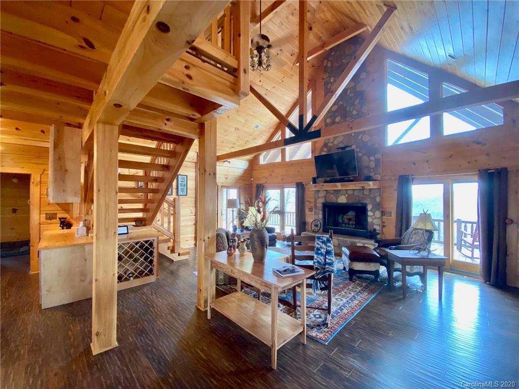 1709 Grandview Peaks Drive Nebo NC 28761