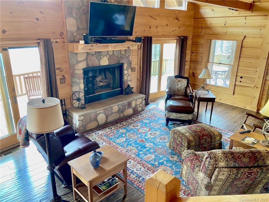1709 Grandview Peaks Drive Nebo NC 28761