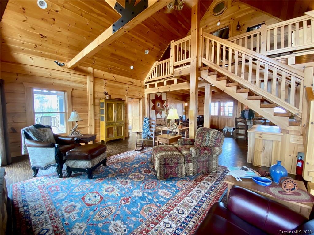 1709 Grandview Peaks Drive Nebo NC 28761