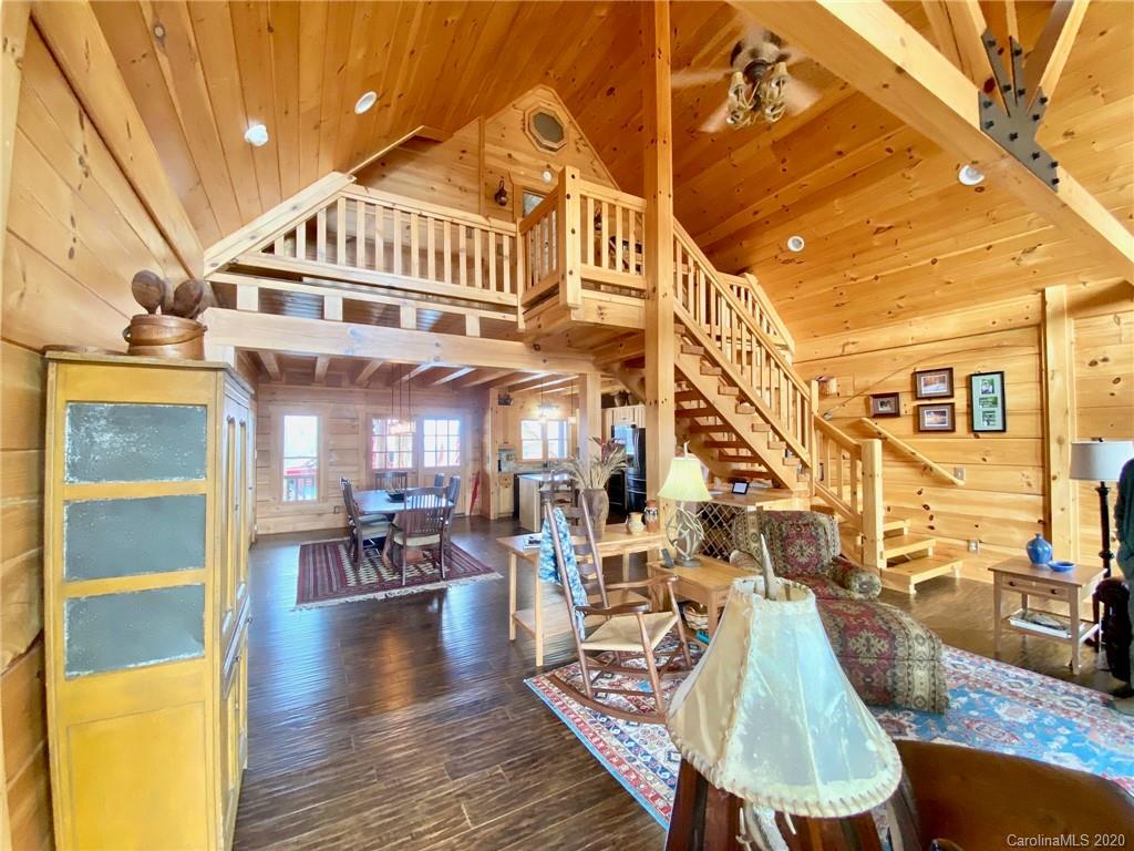 1709 Grandview Peaks Drive Nebo NC 28761