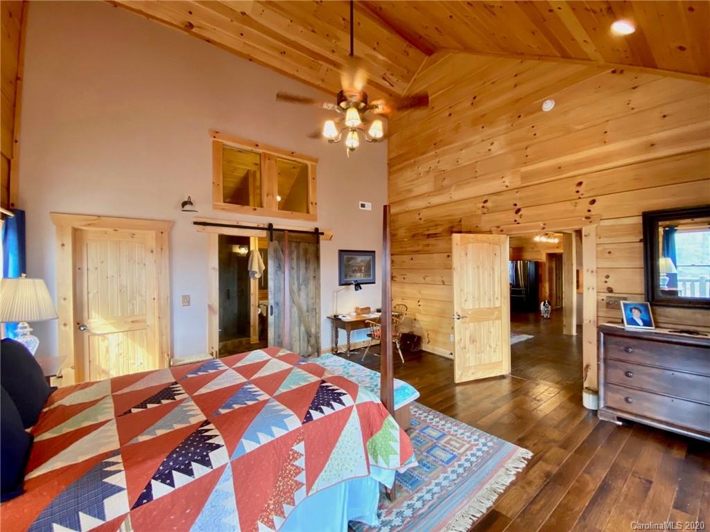 1709 Grandview Peaks Drive Nebo NC 28761