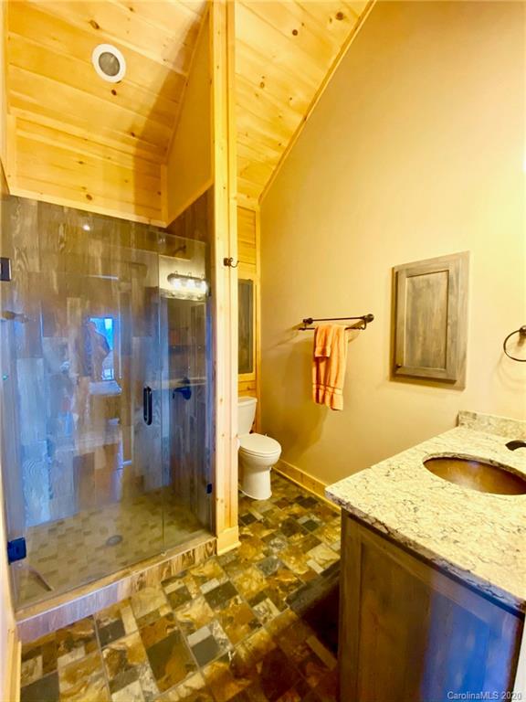 1709 Grandview Peaks Drive Nebo NC 28761