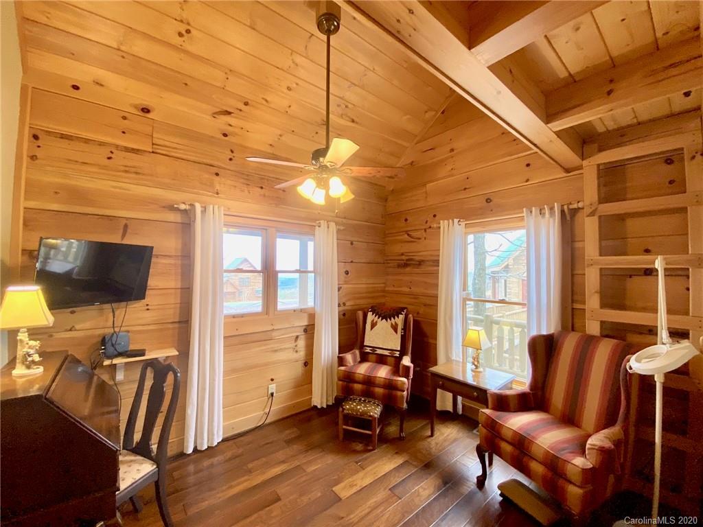 1709 Grandview Peaks Drive Nebo NC 28761