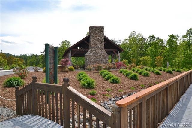 1709 Grandview Peaks Drive Nebo NC 28761