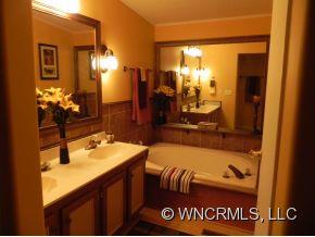 109 Mcfalls Road Asheville NC 28805