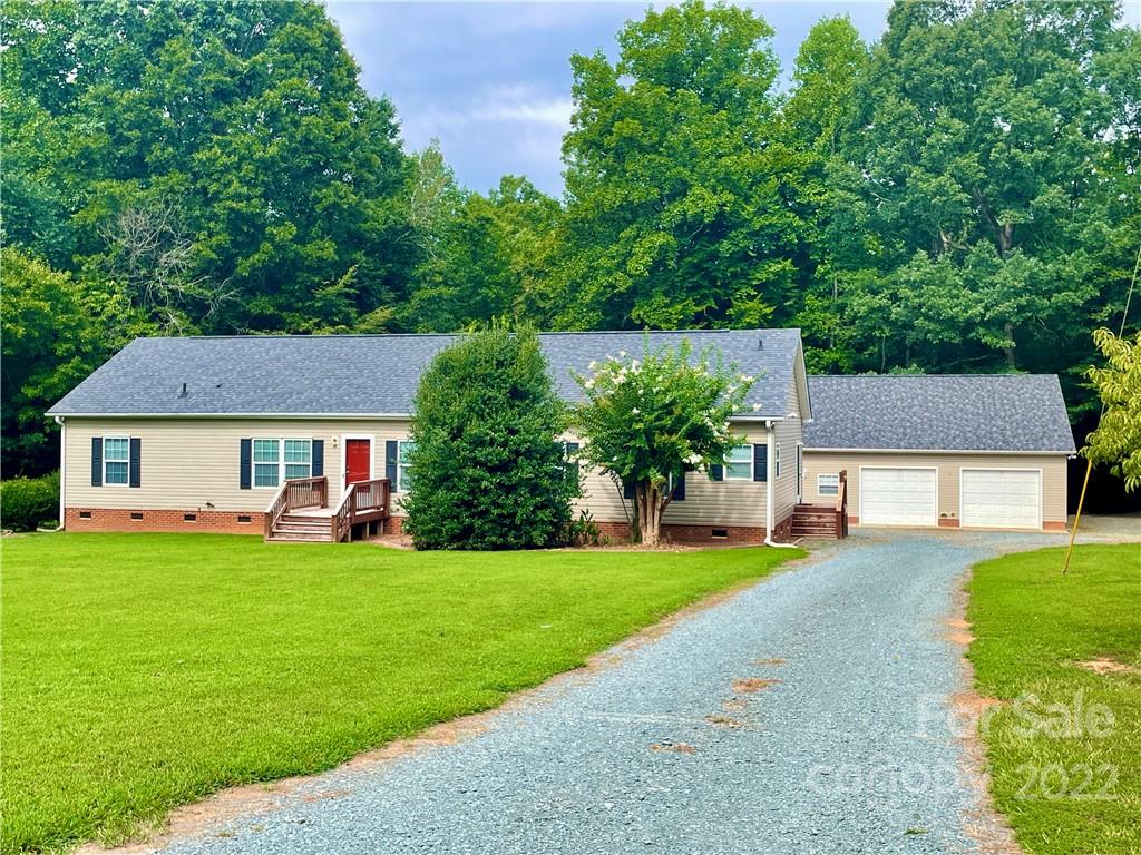 6124 Pleasant Grove Road Waxhaw NC 28173
