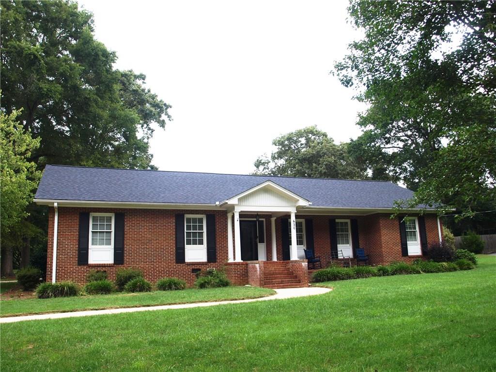 650 12th Avenue Nw Hickory NC 28601