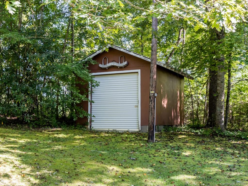 83 Harris Road Fairview NC 28730