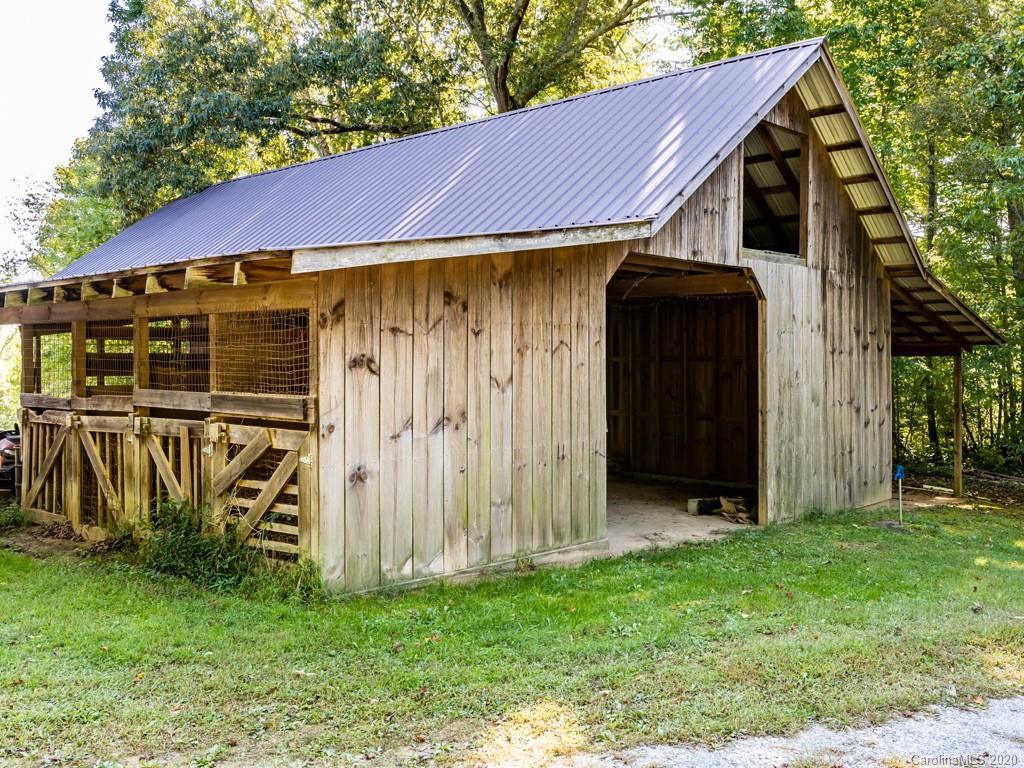 83 Harris Road Fairview NC 28730