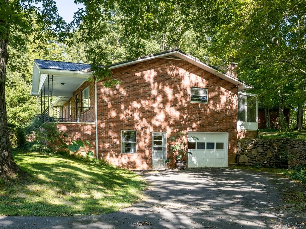 83 Harris Road Fairview NC 28730
