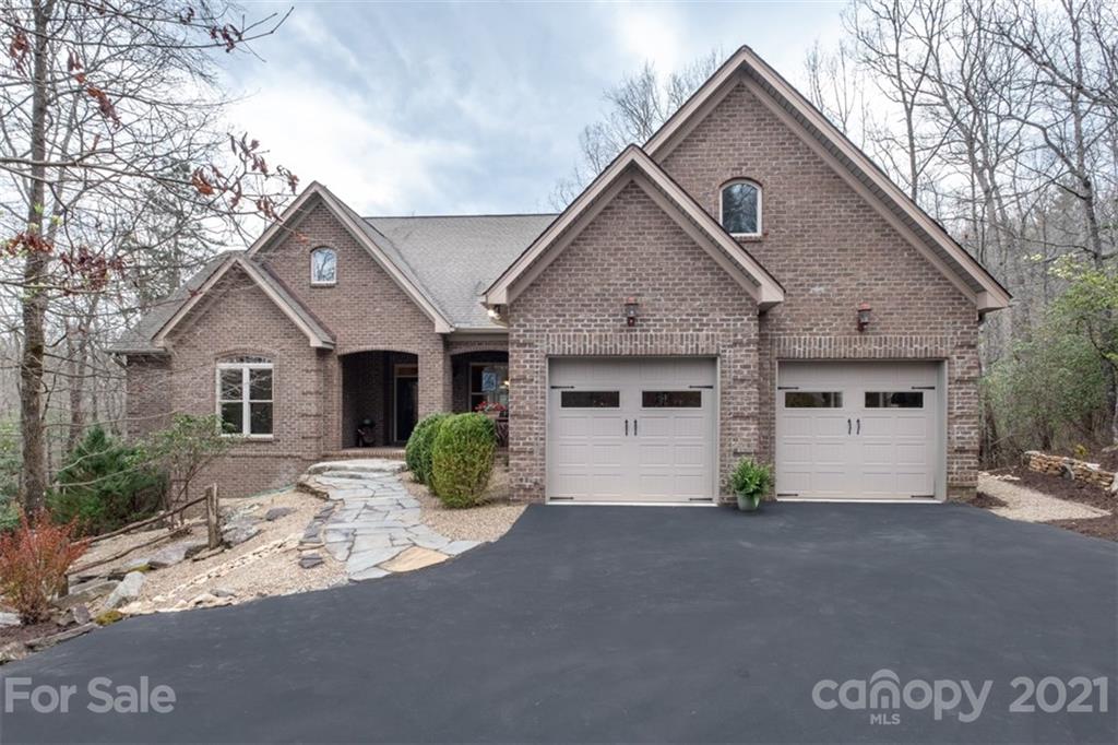 40 Ulvda Court Brevard NC 28712