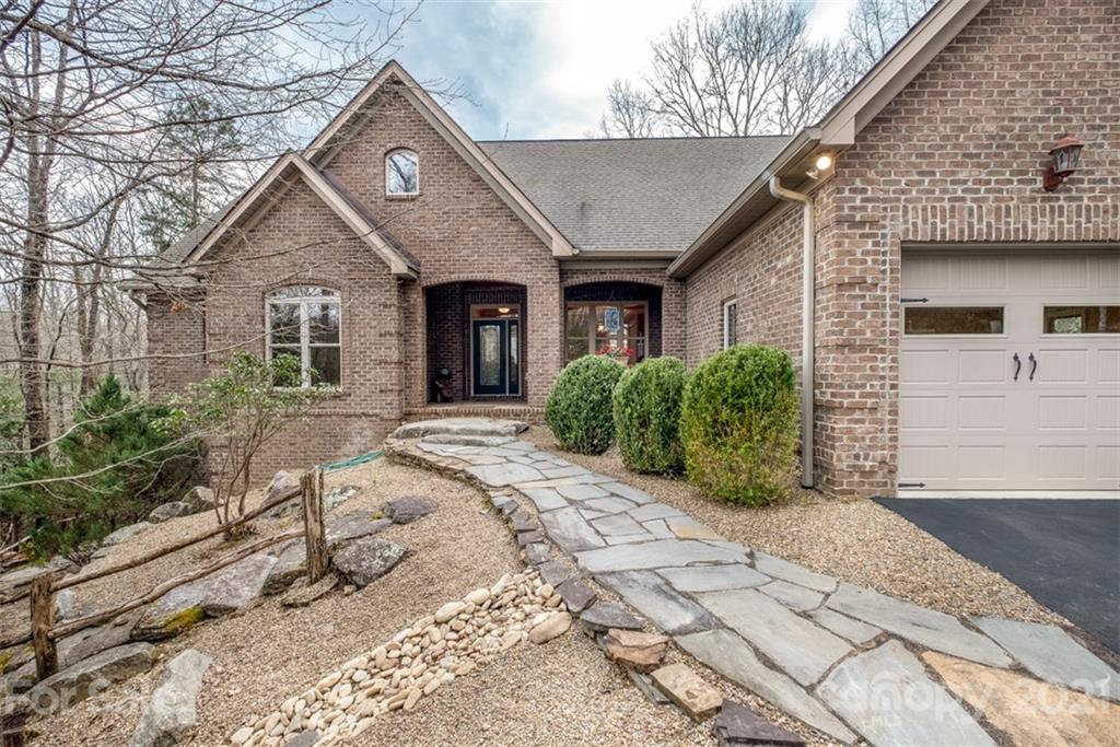 40 Ulvda Court Brevard NC 28712