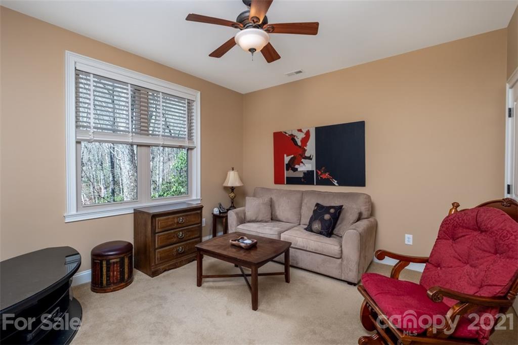 40 Ulvda Court Brevard NC 28712
