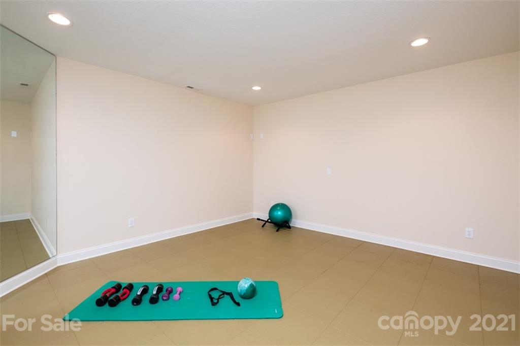 40 Ulvda Court Brevard NC 28712